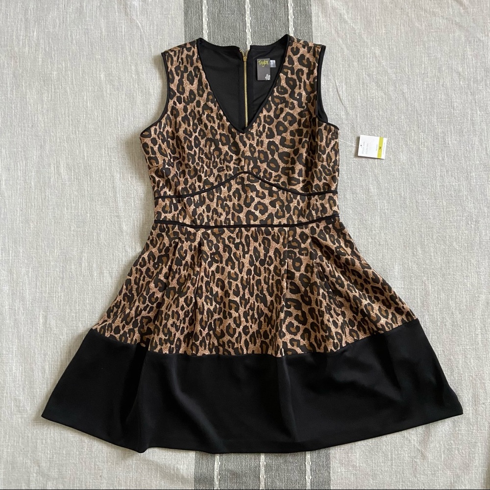 TAYLOR Leopard and Black Skater Dress